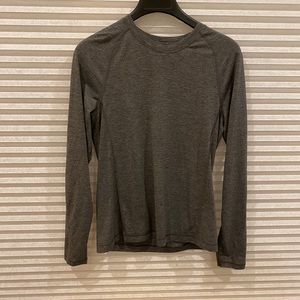 Lululemon metal vent long sleeve shirt